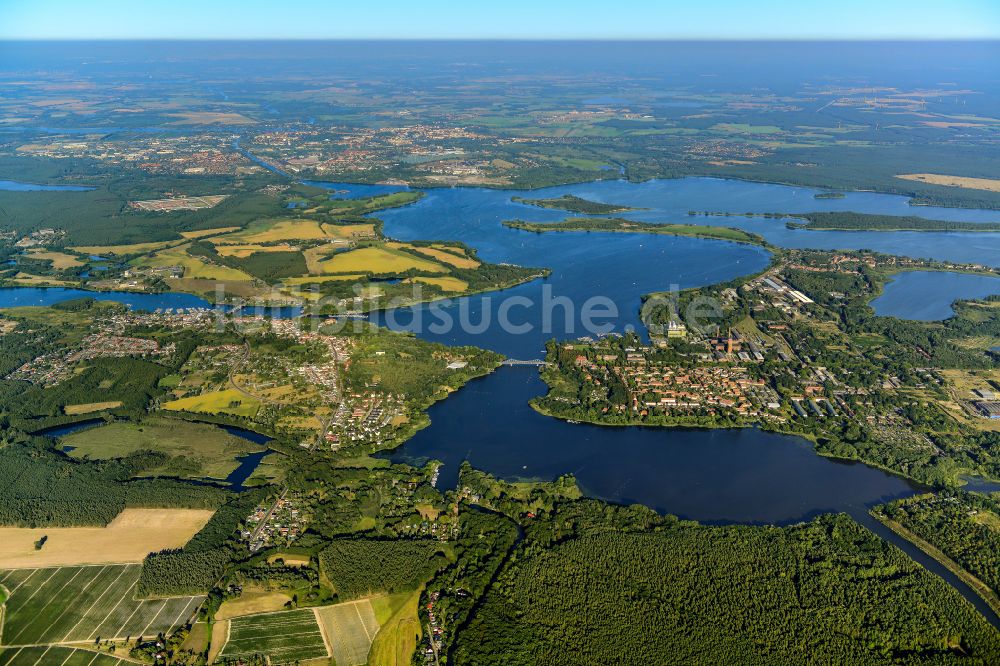 Kirchmöser aus der Vogelperspektive: Seen- Kette und Uferbereiche in Kirchmöser im Bundesland Brandenburg, Deutschland