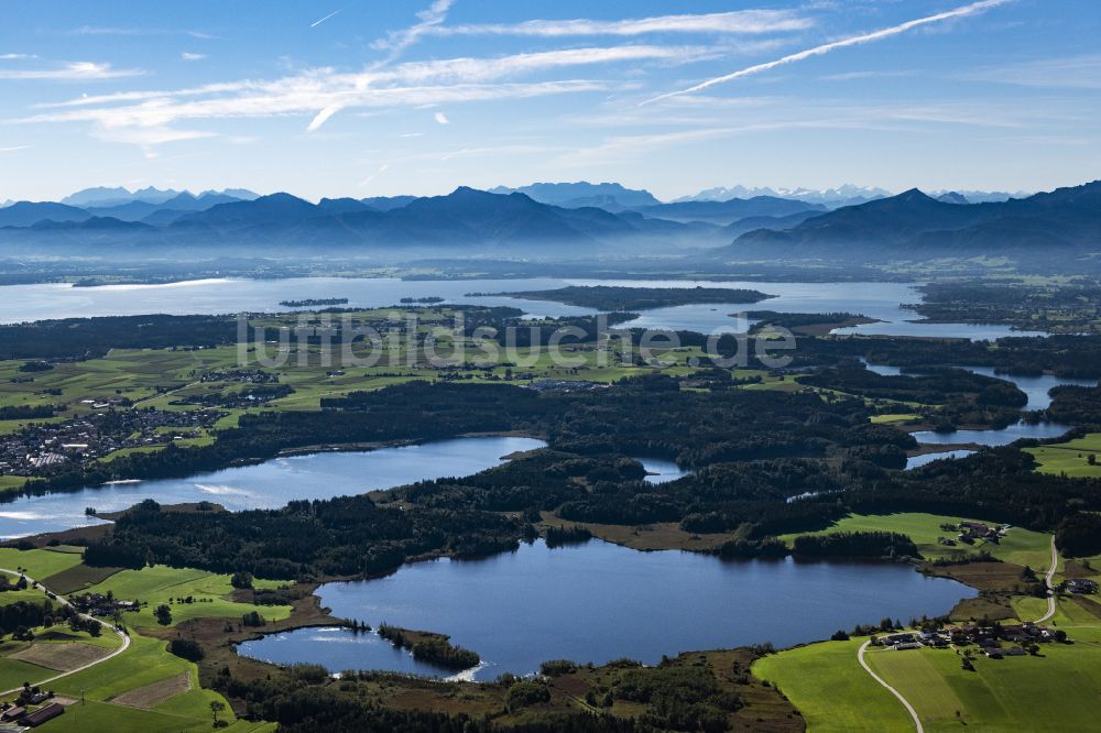 Luftbild Bad Endorf - Seen- Kette und Uferbereiche des Sees Chiemsee und Umgebung in Bad Endorf im Bundesland Bayern, Deutschland