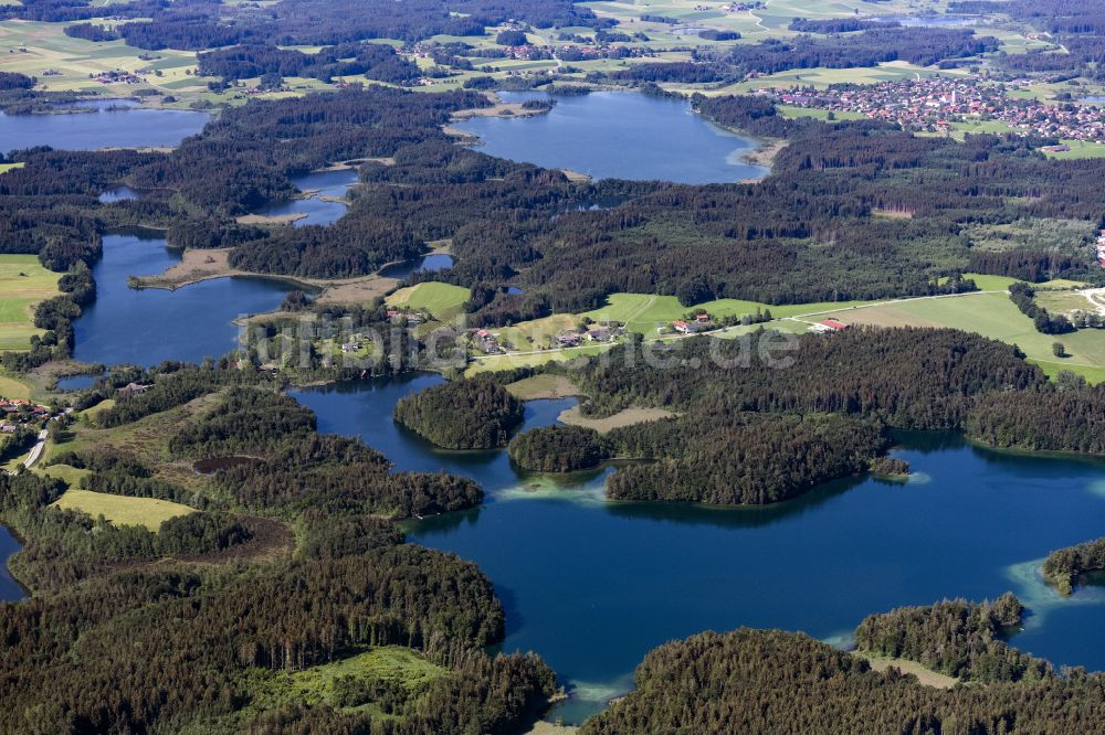 Luftbild Bad Endorf - Seen- Kette und Uferbereiche des Sees Eggstätt-Hemhofer Seenplatte in Eggstätt im Bundesland Bayern, Deutschland