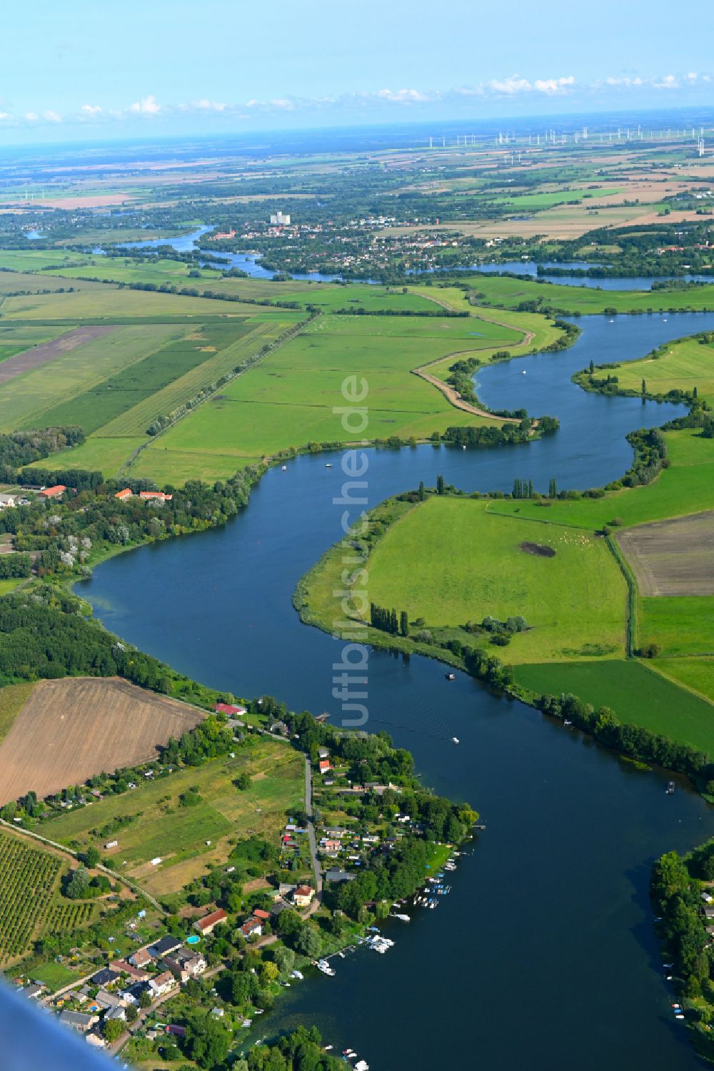 Töplitz aus der Vogelperspektive: Seen- Kette und Uferbereiche des Sees Havel in Töplitz im Bundesland Brandenburg, Deutschland