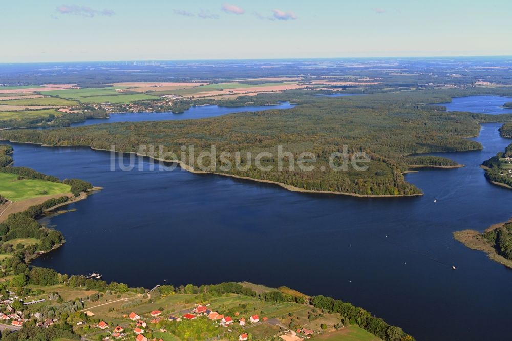 Luftaufnahme Fleeth - Seen- Kette und Uferbereiche des Sees Vilzsee - Mössensee in Fleeth im Bundesland Mecklenburg-Vorpommern, Deutschland
