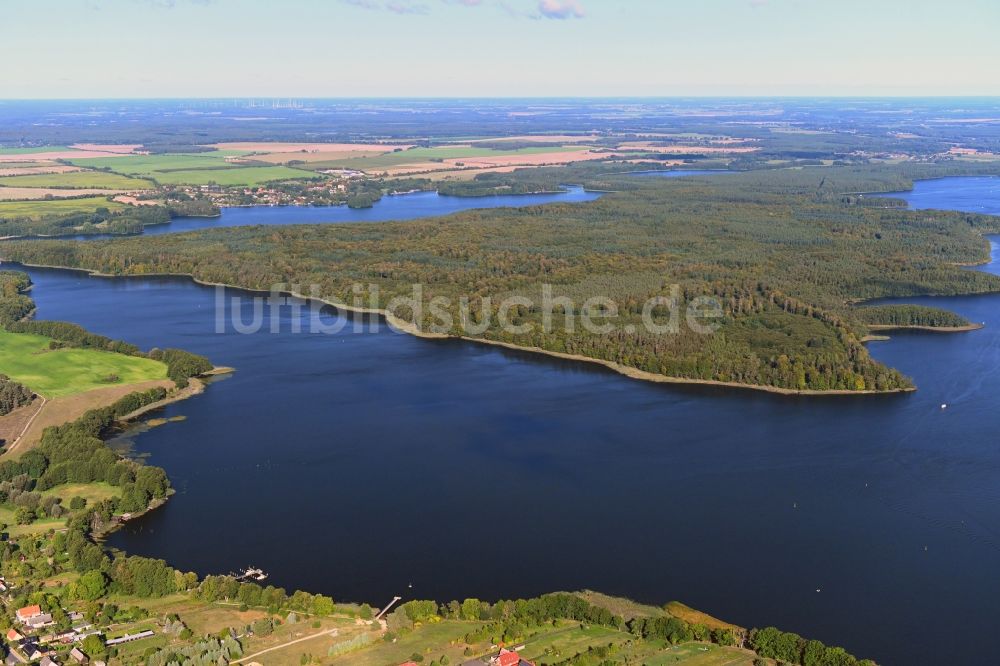 Fleeth von oben - Seen- Kette und Uferbereiche des Sees Vilzsee - Mössensee in Fleeth im Bundesland Mecklenburg-Vorpommern, Deutschland