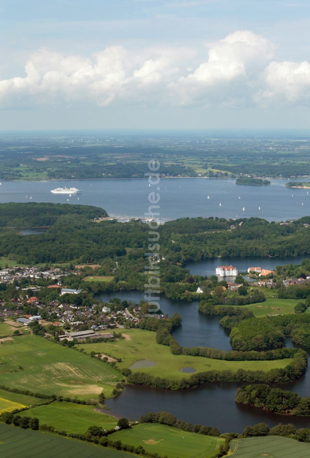 Luftbild Glücksburg - Seenlandschaft mit Wasserschloss in Glücksburg im Bundesland Schleswig-Holstein