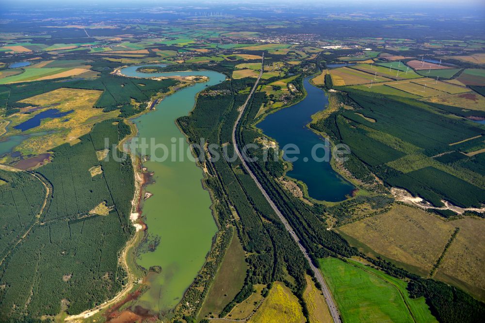 Zinnitz von oben - Seeser Bergbau- Folgelandschaft in Zinnitz im Bundesland Brandenburg, Deutschland