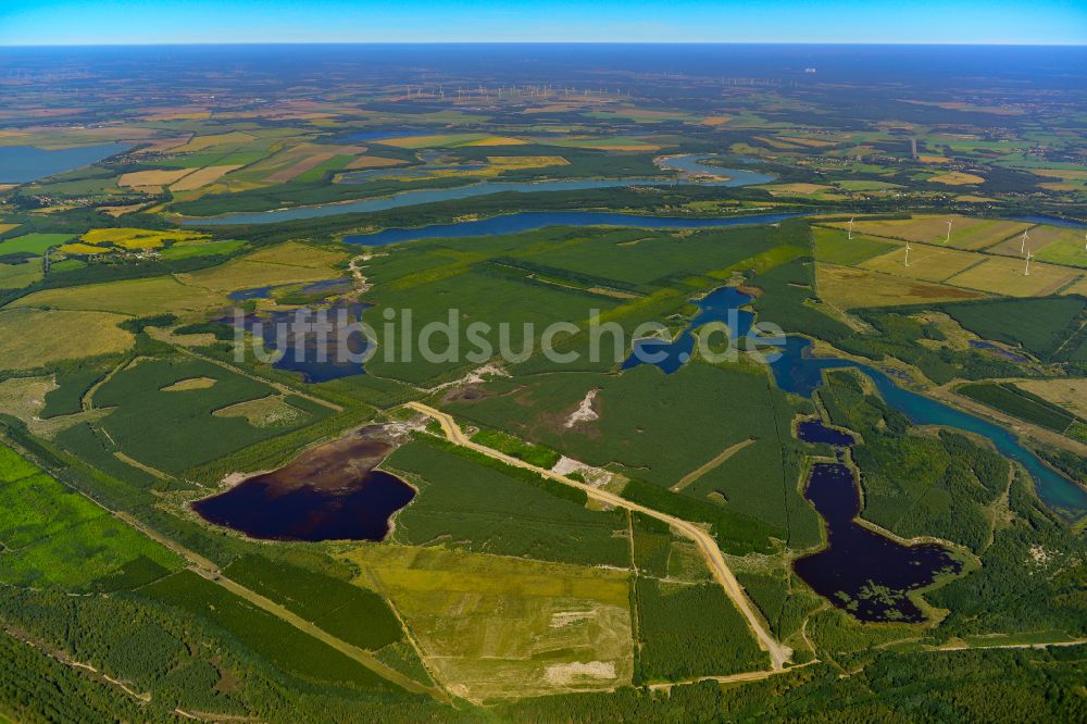 Zinnitz von oben - Seeser Bergbau- Folgelandschaft in Zinnitz im Bundesland Brandenburg, Deutschland