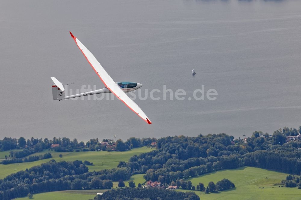 Luftbild Königsdorf - Segelflugzeug Mü 31 bei Erstflug und Flugerprobung nahe Königsdorf im Bundesland Bayern