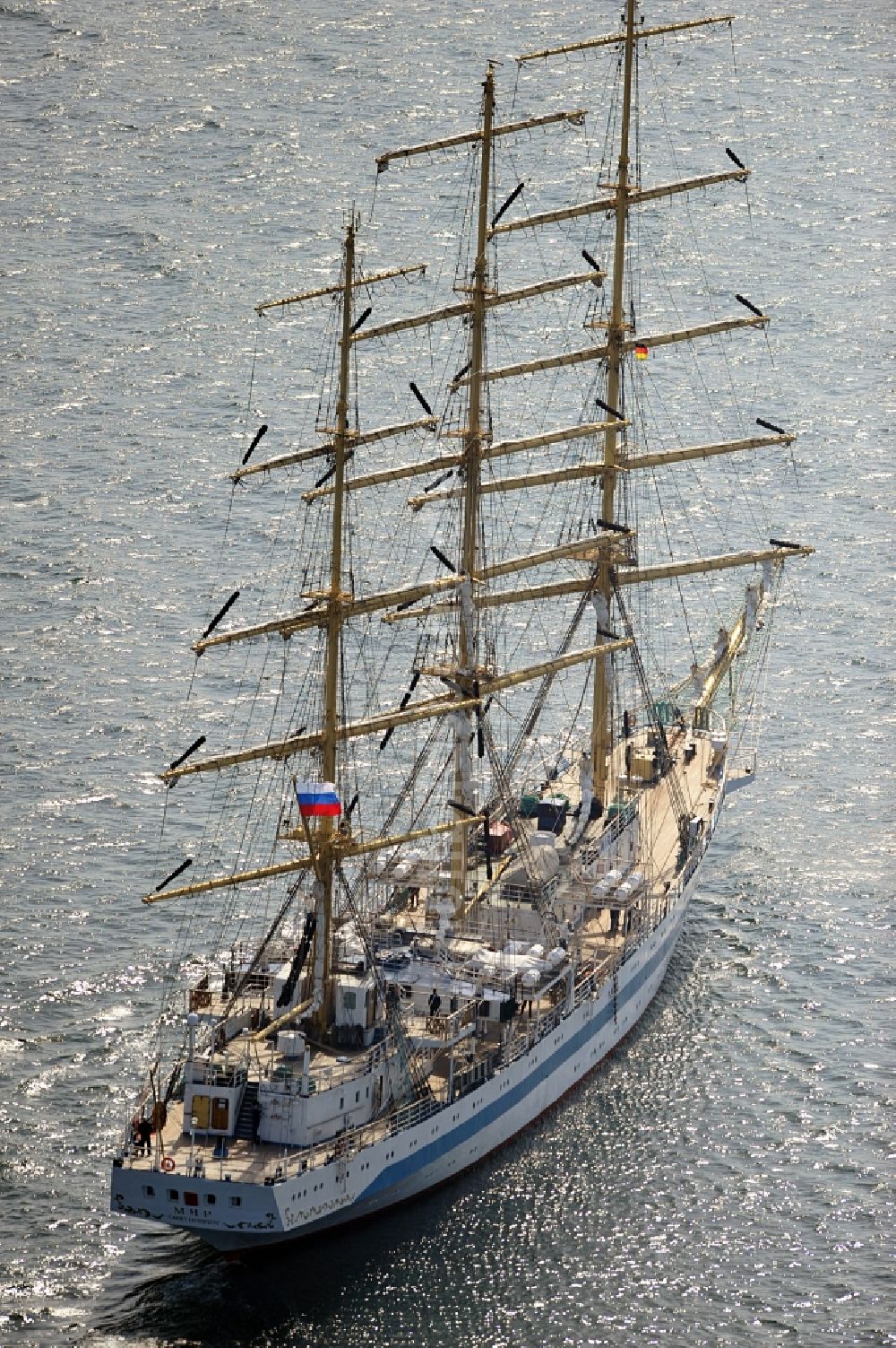 Luftbild Rostock - Segelschiff MIR in der Ostsee vor Rostock in Mecklenburg-Vorpommern