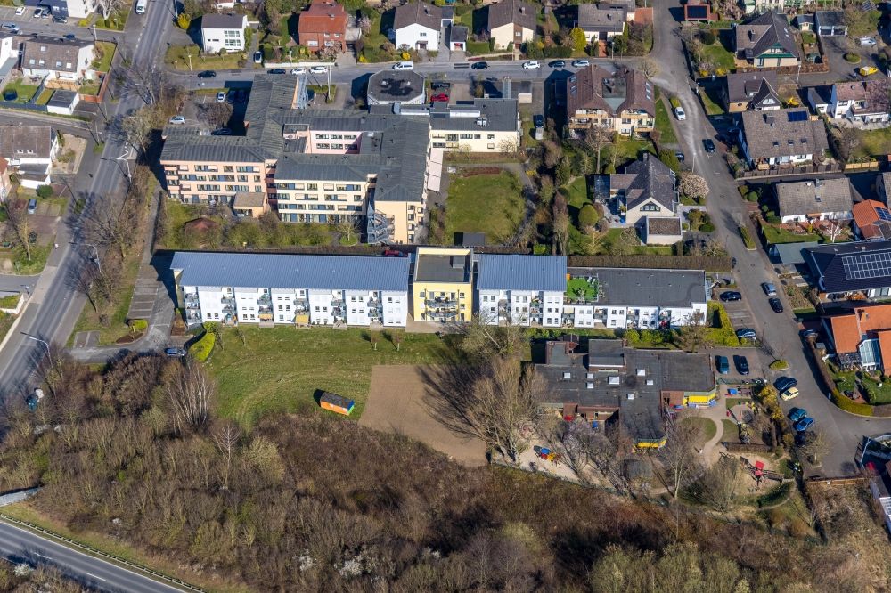 Luftbild Werl - Seniorencentrum St. Michael und St. Michael Kindergarten in Werl im Bundesland Nordrhein-Westfalen, Deutschland