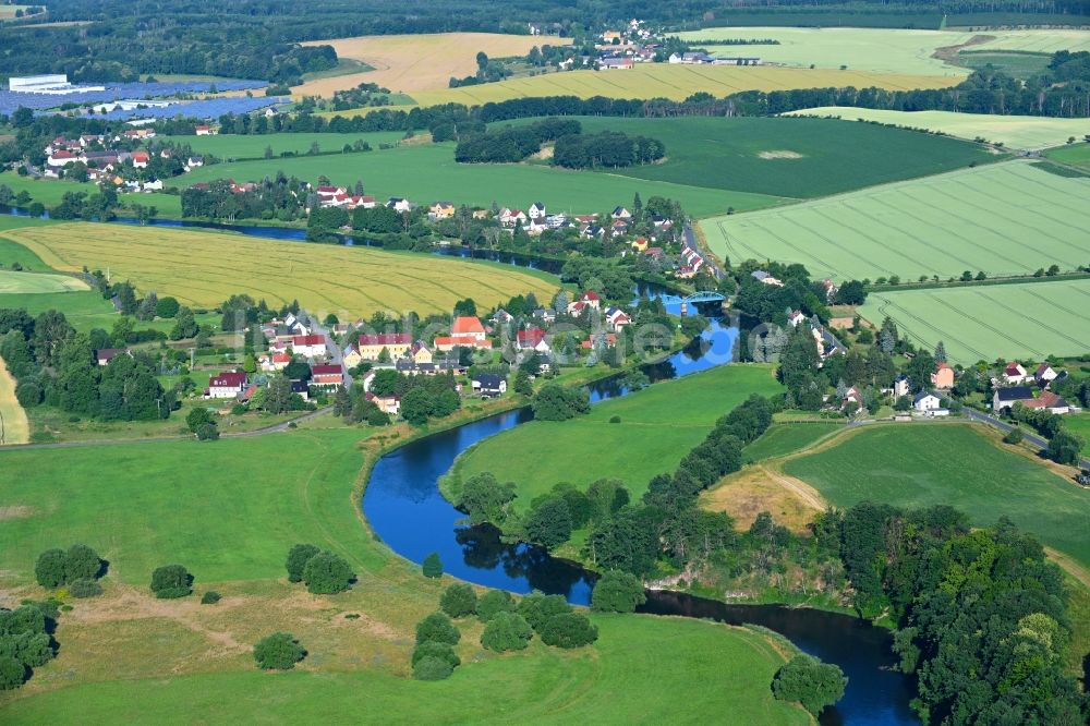Luftaufnahme Polkenberg - Serpentinenförmiger Fluß - Kurvenverlauf Freiberger Mulde in Polkenberg im Bundesland Sachsen, Deutschland