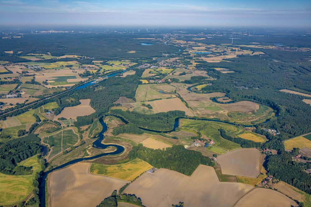 Luftbild Olfen - Serpentinenförmiger Fluss- Kurvenverlauf der Lippe in Olfen im Bundesland Nordrhein-Westfalen, Deutschland