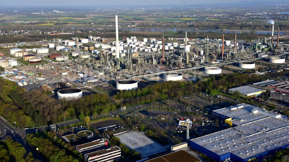 Köln aus der Vogelperspektive: Shell Rheinland Raffinerie Nord in Godorf im Bundesland Nordrhein-Westfalen, Deutschland