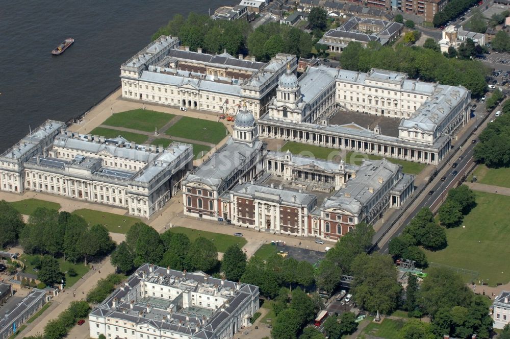 Luftbild London - Sicht auf den Campus der Universität Greenwich im Südosten von London