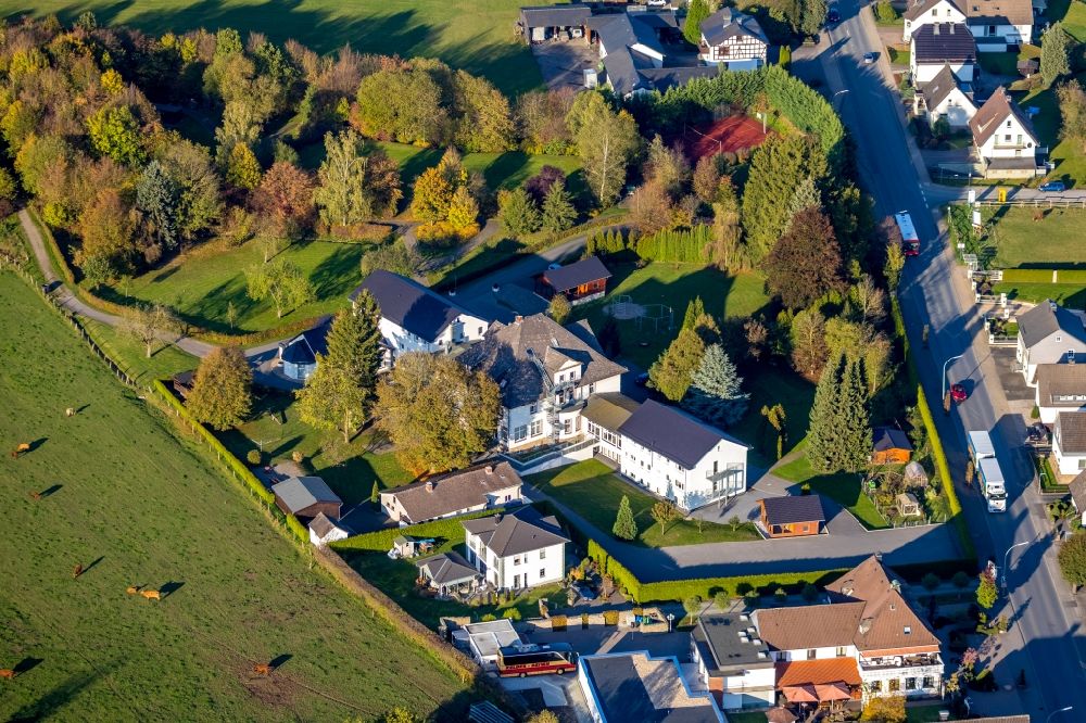 Luftaufnahme Olpe - Siedlungsgebiet in Olpe im Bundesland Nordrhein-Westfalen, Deutschland