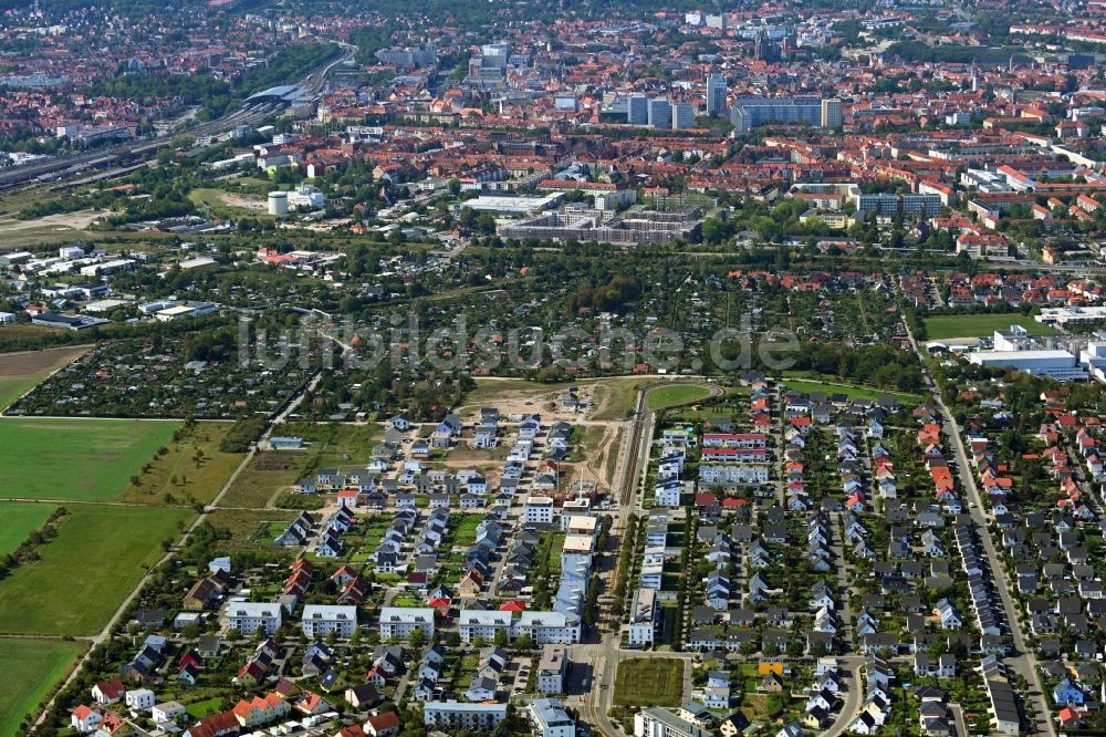Luftaufnahme Erfurt - Siedlungsgebiet Ringelberg-Siedlung im Ortsteil Krämpfervorstadt in Erfurt im Bundesland Thüringen, Deutschland