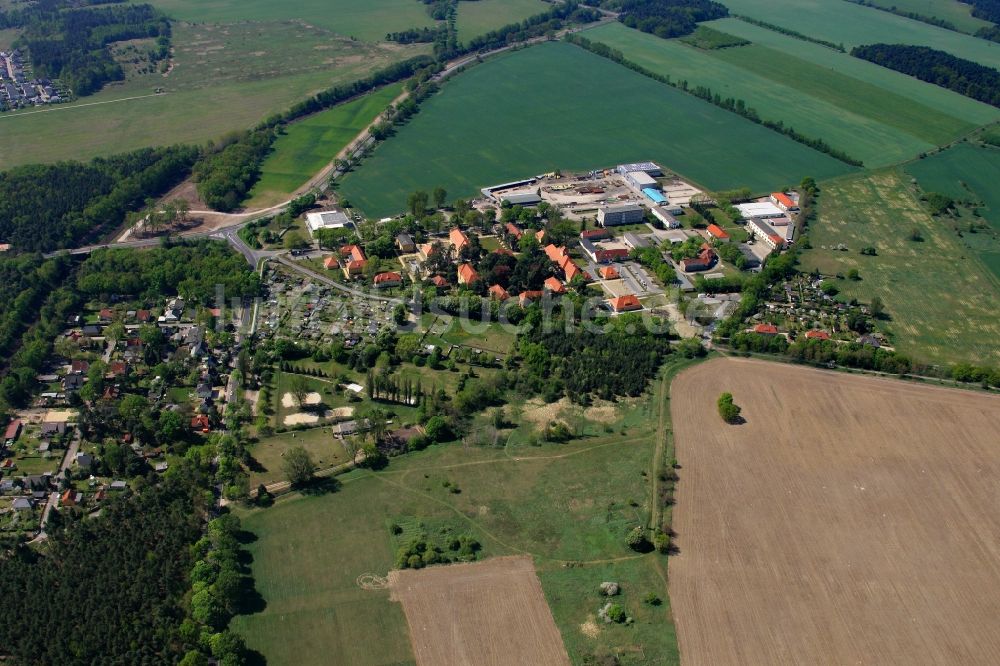 Struveshof von oben - Siedlungsgebiet in Struveshof im Bundesland Brandenburg, Deutschland