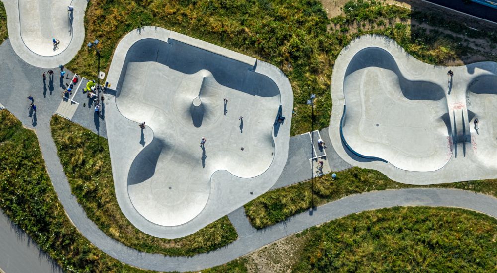 Hombruch von oben - Skatepark und Skatebahn in Hombruch im Bundesland Nordrhein-Westfalen, Deutschland