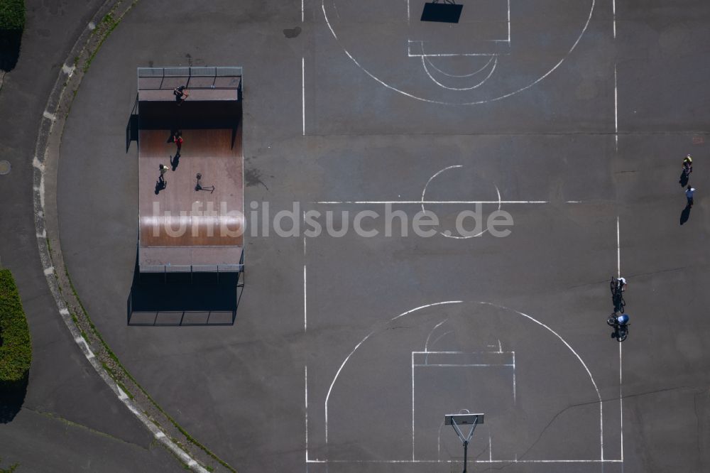 Luftbild Braunschweig - Skatepark und Skatebahn im Prinz-Albrecht-Park in Braunschweig im Bundesland Niedersachsen, Deutschland