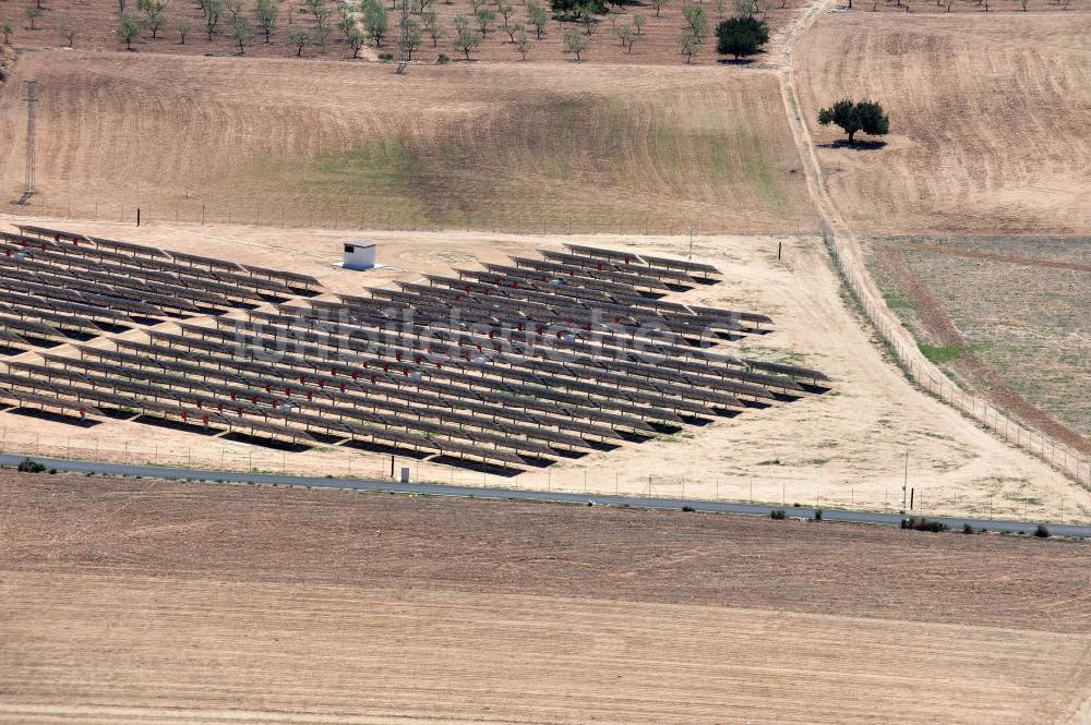 Los Martinez aus der Vogelperspektive: Solarfeld / Solarpark bei Los Martinez in der Region Murcia in Spanien