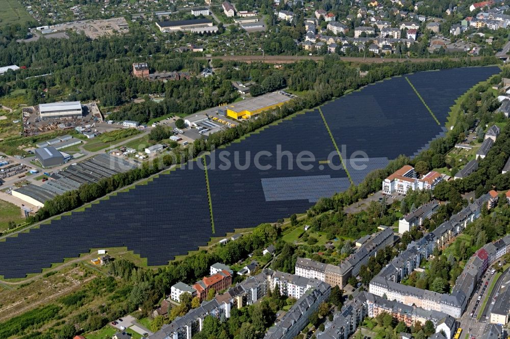 Luftbild Chemnitz - Solarkraftwerk und Photovoltaik- Anlagen in Chemnitz im Bundesland Sachsen, Deutschland