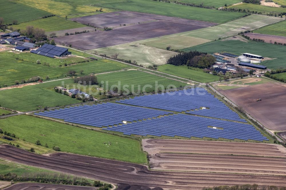 Luftbild Horstedt - Solarkraftwerk Solarpark Horstedt im Ortsteil Kielsburg in Horstedt im Bundesland Schleswig-Holstein