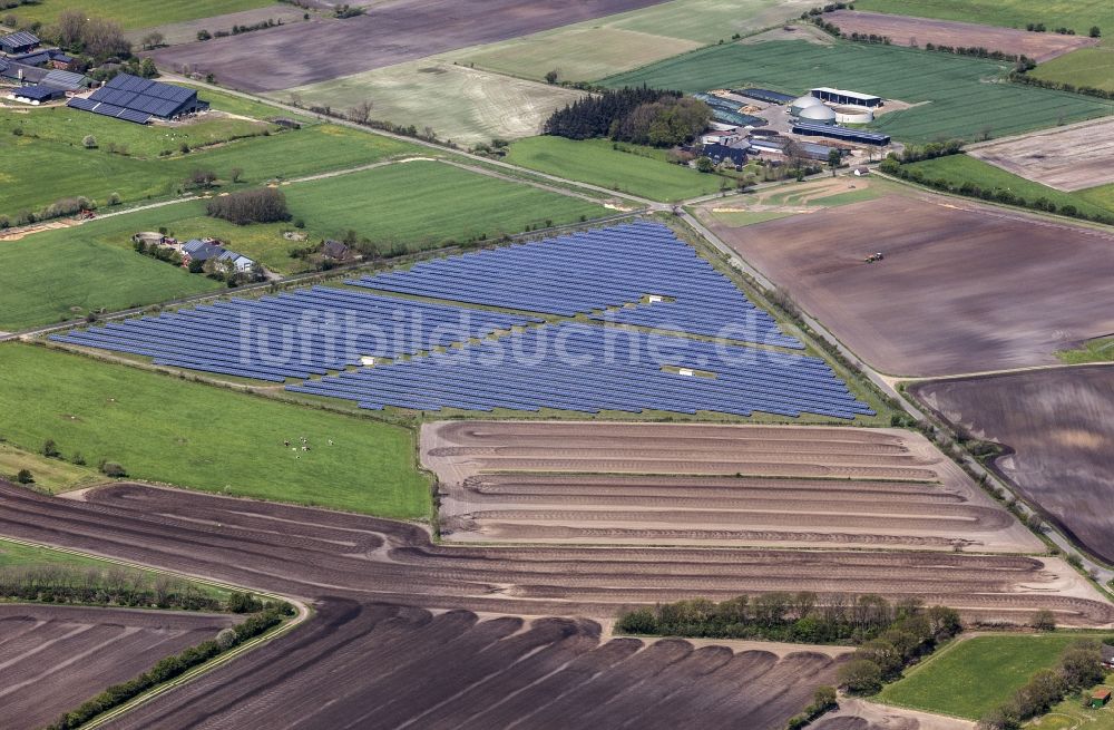 Luftaufnahme Horstedt - Solarkraftwerk Solarpark Horstedt im Ortsteil Kielsburg in Horstedt im Bundesland Schleswig-Holstein