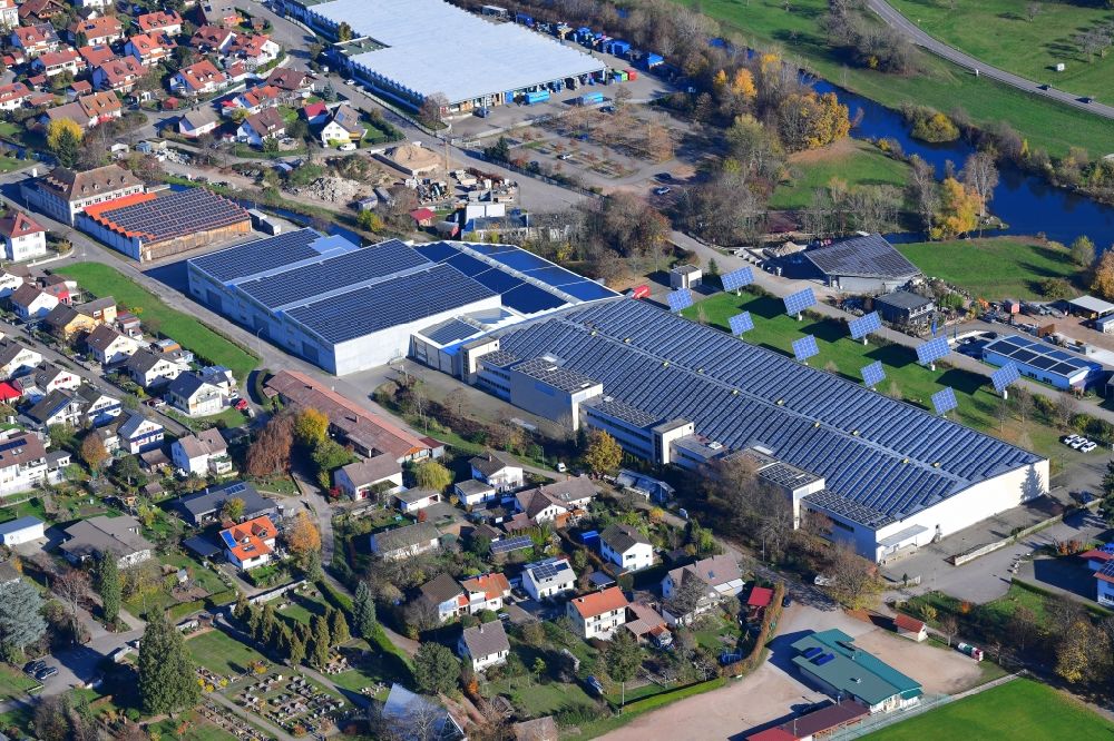 Luftbild Hausen im Wiesental - Solarpark bzw. Solarkraftwerk auf den Firmendächern des ehemaligen Textilunternehmens Brennet AG in Hausen im Wiesental im Bundesland Baden-Württemberg
