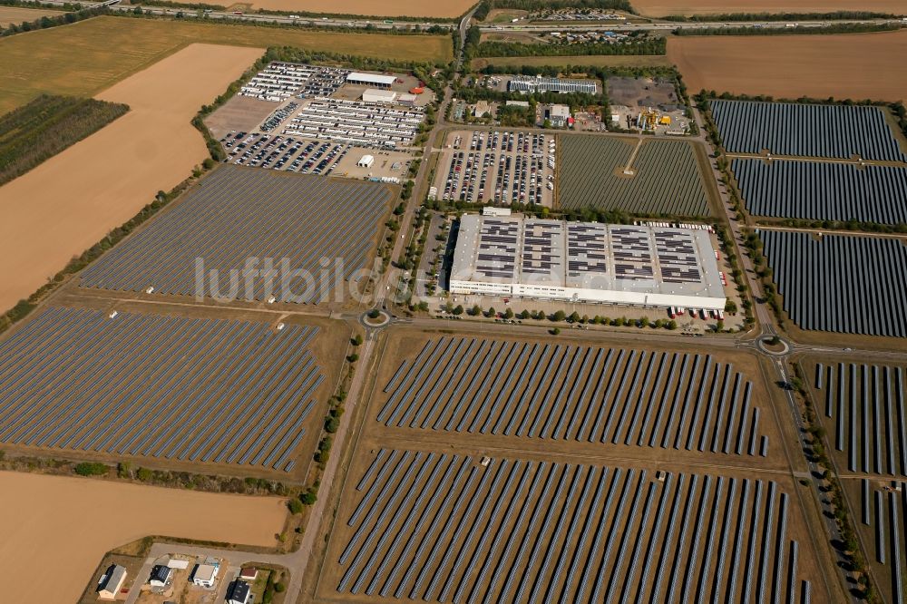 Luftbild Landsberg - Solarpark bzw. Solarkraftwerk im Gewerbegebiet im Ortsteil Sietzsch in Landsberg im Bundesland Sachsen-Anhalt, Deutschland