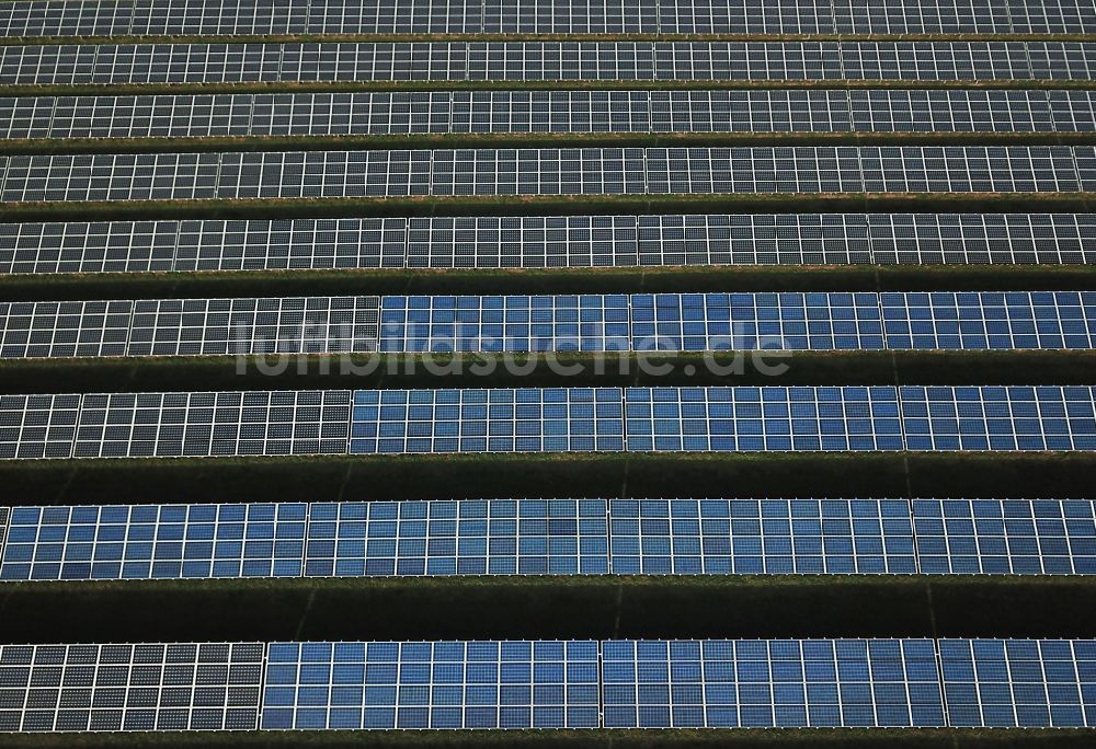 Luftbild Kanena - Bruckdorf - Solarpark bzw. Solarkraftwerk in Kanena - Bruckdorf im Bundesland Sachsen-Anhalt, Deutschland