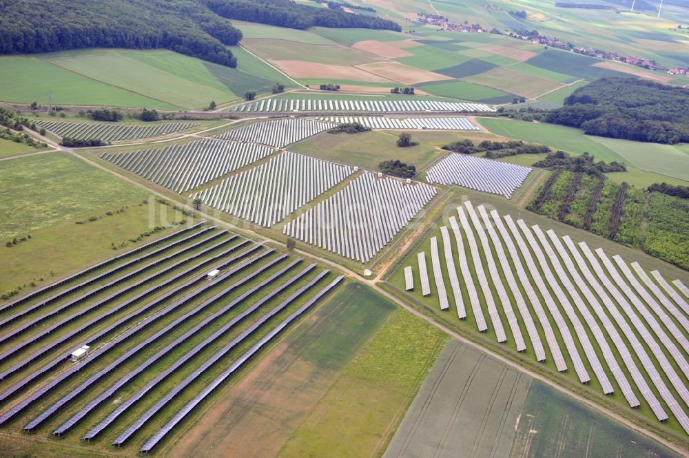 Laudenbach aus der Vogelperspektive: Solarpark Laudenbach in Bayern