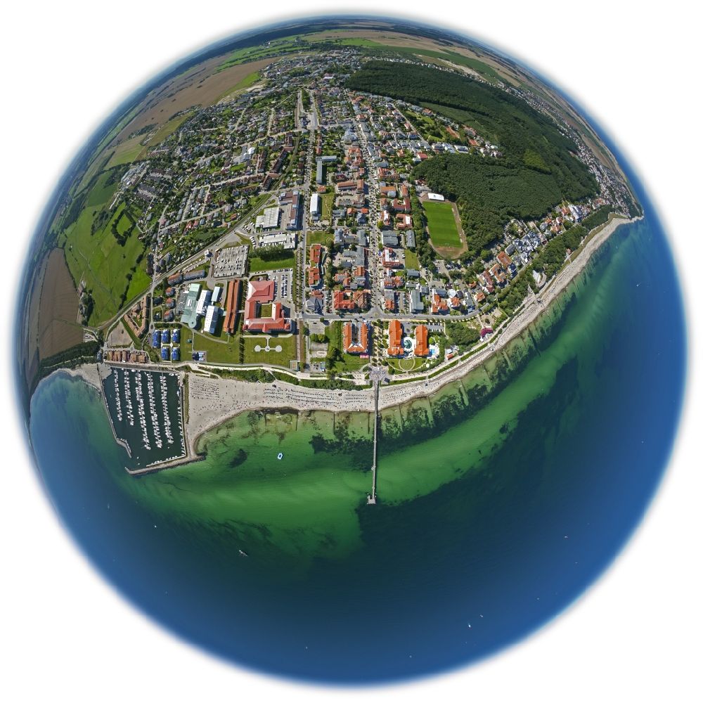 Luftbild Kühlungsborn - Sonnenbad, Baden und Erholung am Ostsee - Strand in Kühlungsborn im Bundesland Mecklenburg-Vorpommern