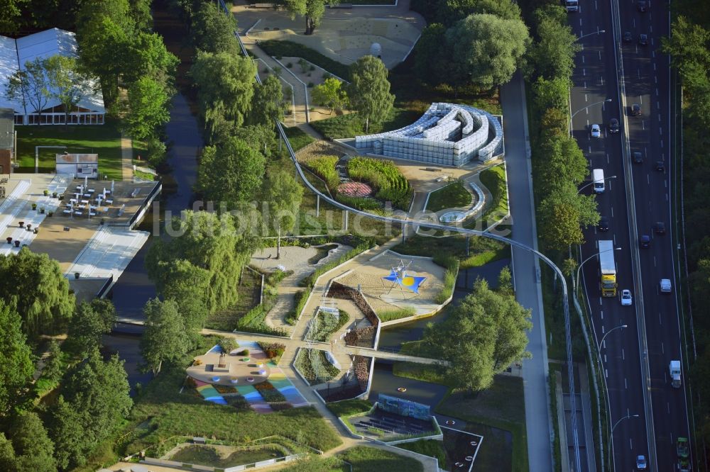 Luftaufnahme Hamburg - Spielplatz auf dem Gelände der internationalen Gartenschau in Wilhelmsburg in Hamburg