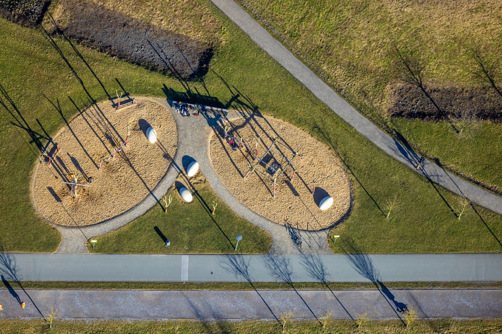 Luftaufnahme Dortmund - Spielplatz am Kaiserberg am Phoenix-See in Dortmund im Bundesland Nordrhein-Westfalen, Deutschland