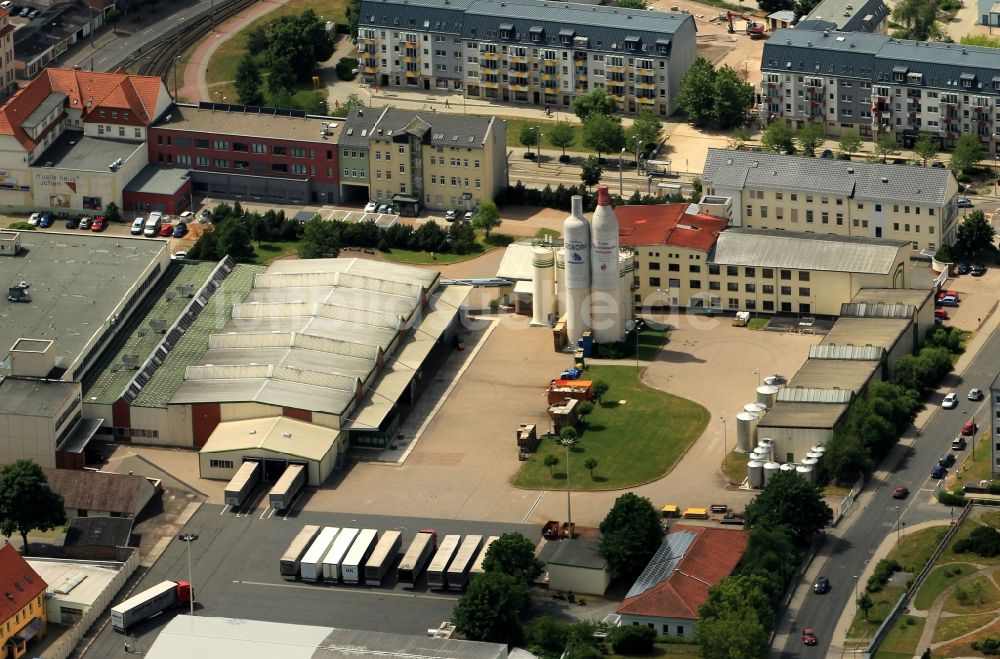 Nordhausen von oben - Spirituosenfabrik Nordbrand in Nordhausen im Bundesland Thüringen
