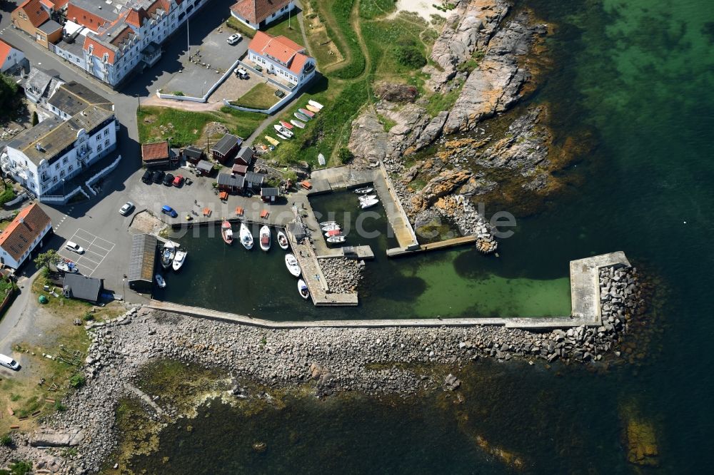 Luftbild Allinge- Sandvig - Sportboot- Anlegestellen und Bootsliegeplätzen in Allinge- Sandvig in Region Hovedstaden, Dänemark