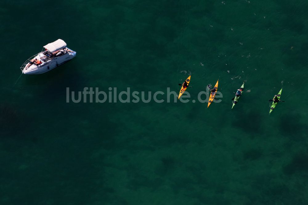 Luftbild Immenstaad am Bodensee - Sportboot - Kajakfahrer in Fahrt auf dem Bodenseee in Immenstaad am Bodensee im Bundesland Baden-Württemberg, Deutschland