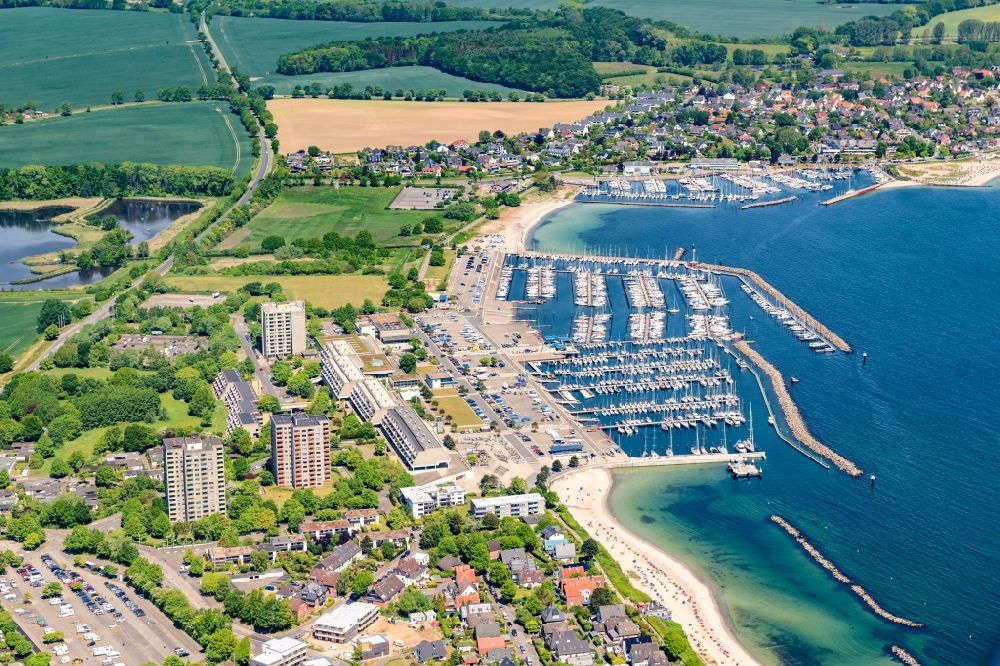 Luftbild Kiel - Sporthäfen Schilksee und Strande bei Kiel im Bundesland Schleswig-Holstein