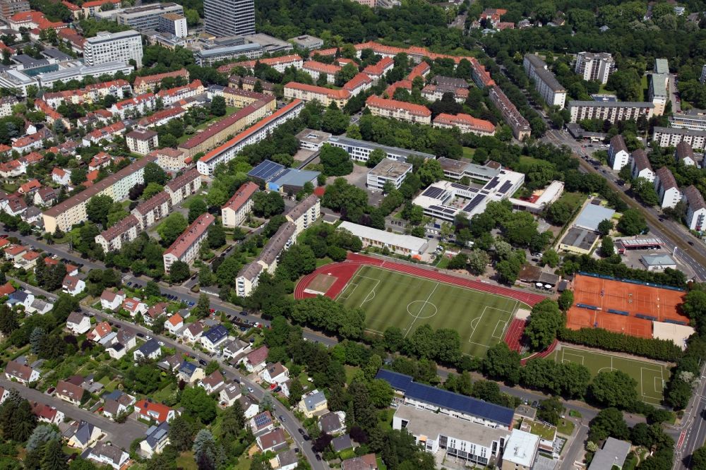 Luftbild Mainz - Sportplatz- Fussballplatz des Mainzer Turnvereins 1817 in Mainz im Bundesland Rheinland-Pfalz, Deutschland