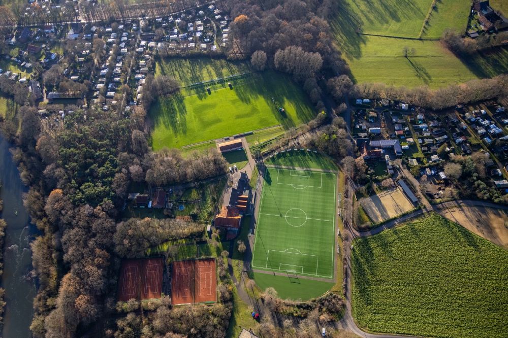 Luftaufnahme Gahlen - Sportplatz- Fußballplatz des TUS Gahlen 1912 e.V. in Gahlen im Bundesland Nordrhein-Westfalen, Deutschland