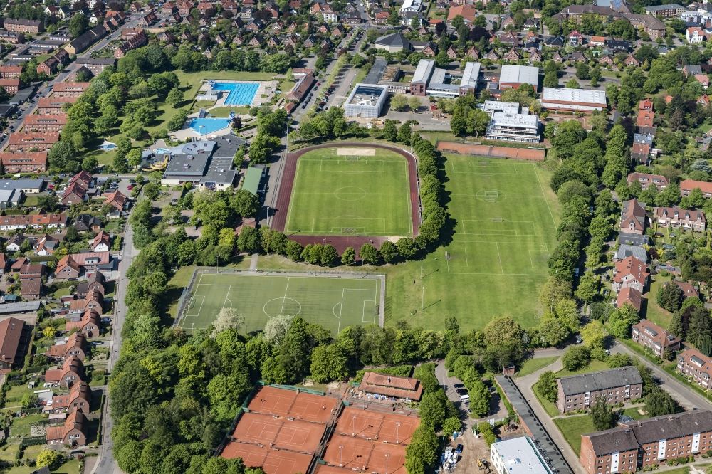 Campe von oben - Sportplatz- Fussballplatz VFL Stade Güldenstern in Campe im Bundesland Niedersachsen, Deutschland