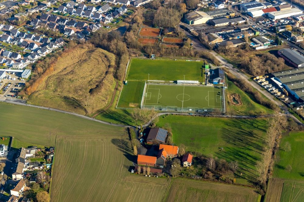Luftaufnahme Hamm - Sportplatzanlagen des TuS Germania Lohauserholz-Daberg e. V. in Hamm im Bundesland Nordrhein-Westfalen, Deutschland