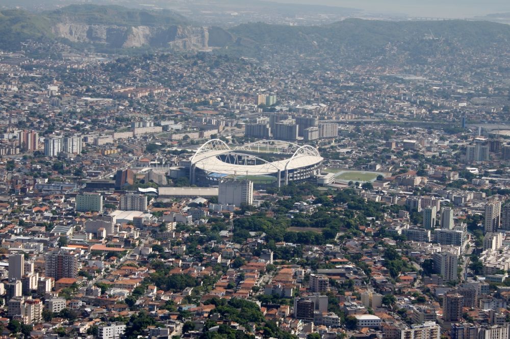 Rio de Janeiro von oben - Sportstätte des Stadion Estadio Olimpico Joao Havelange - Nilton Santos Stadium in Rio de Janeiro in Brasilien