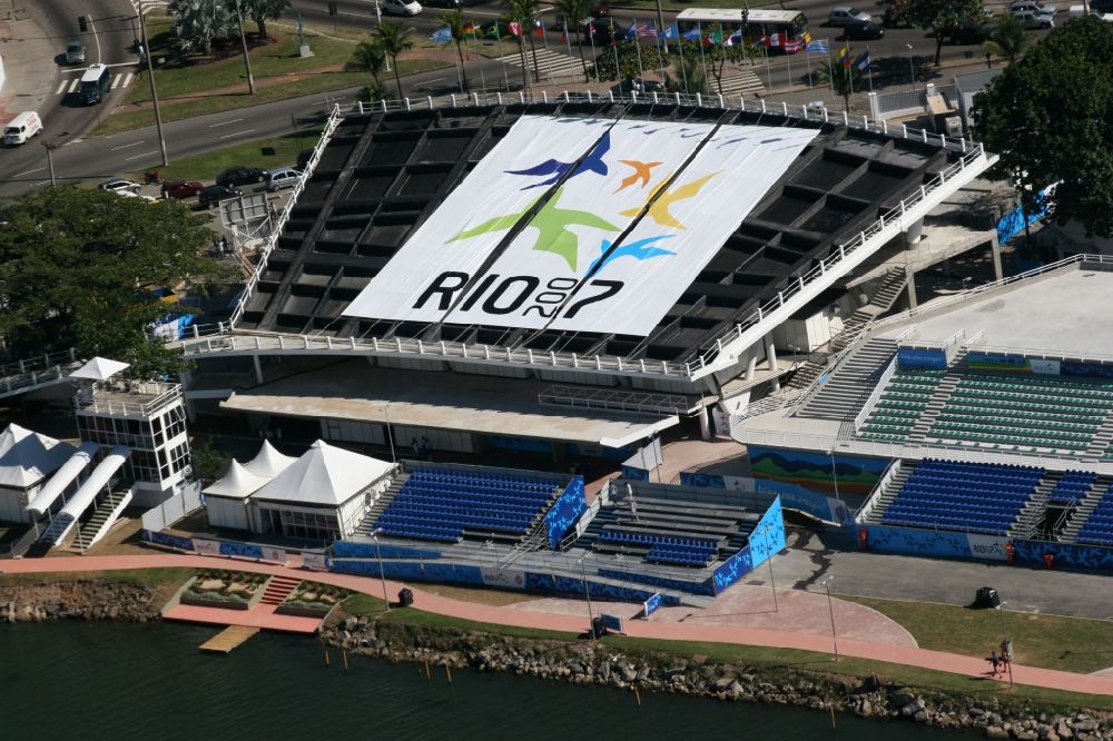Luftaufnahme Rio de Janeiro - Sportstätte der Wasser- Ski Wettkämpfe anlässlich der 15. Pan-Amerikanischen Spiele 2007 am Ufer des Sees Lagoa Rodrigo de Freitas in Rio de Janeiro in Brasilien