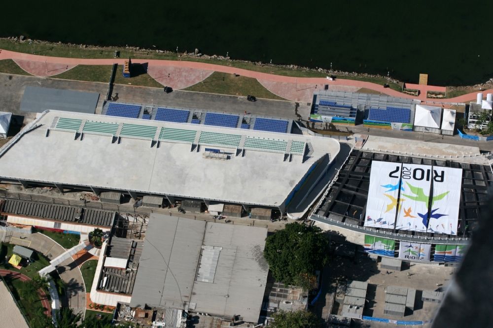 Luftbild Rio de Janeiro - Sportstätte der Wasser- Ski Wettkämpfe anlässlich der 15. Pan-Amerikanischen Spiele 2007 am Ufer des Sees Lagoa Rodrigo de Freitas in Rio de Janeiro in Brasilien