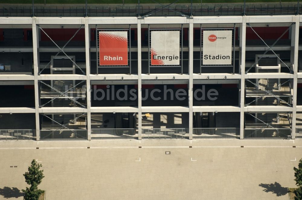 Luftbild Köln - Sportstätten-Gelände der Arena des RheinEnergieSTADION in Köln im Bundesland Nordrhein-Westfalen, Deutschland