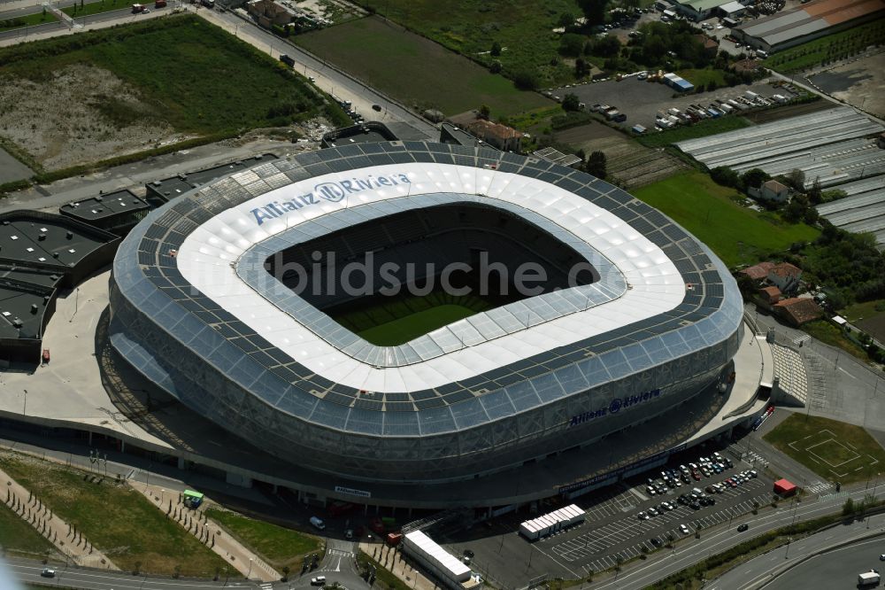 Nizza von oben - Sportstätten-Gelände der Arena des Stadion Allianz Riviera in Nizza in Provence-Alpes-Cote d'Azur, Frankreich