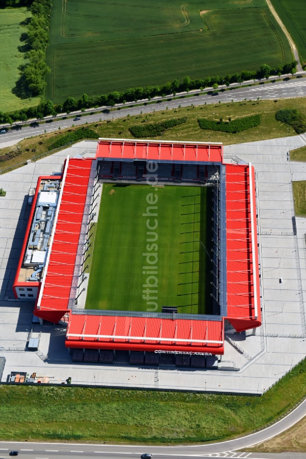 Luftaufnahme Regensburg - Sportstätten-Gelände der Arena des Stadion Continental Arena in Regensburg im Bundesland Bayern, Deutschland