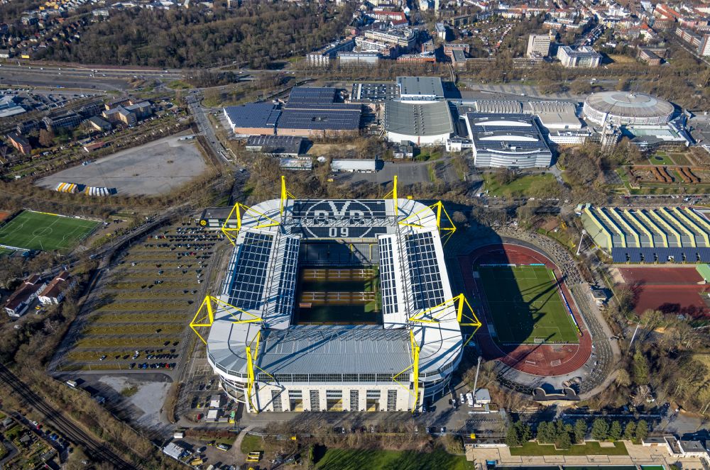 Luftaufnahme Dortmund - Sportstätten-Gelände der Arena des Stadion in Dortmund im Bundesland Nordrhein-Westfalen