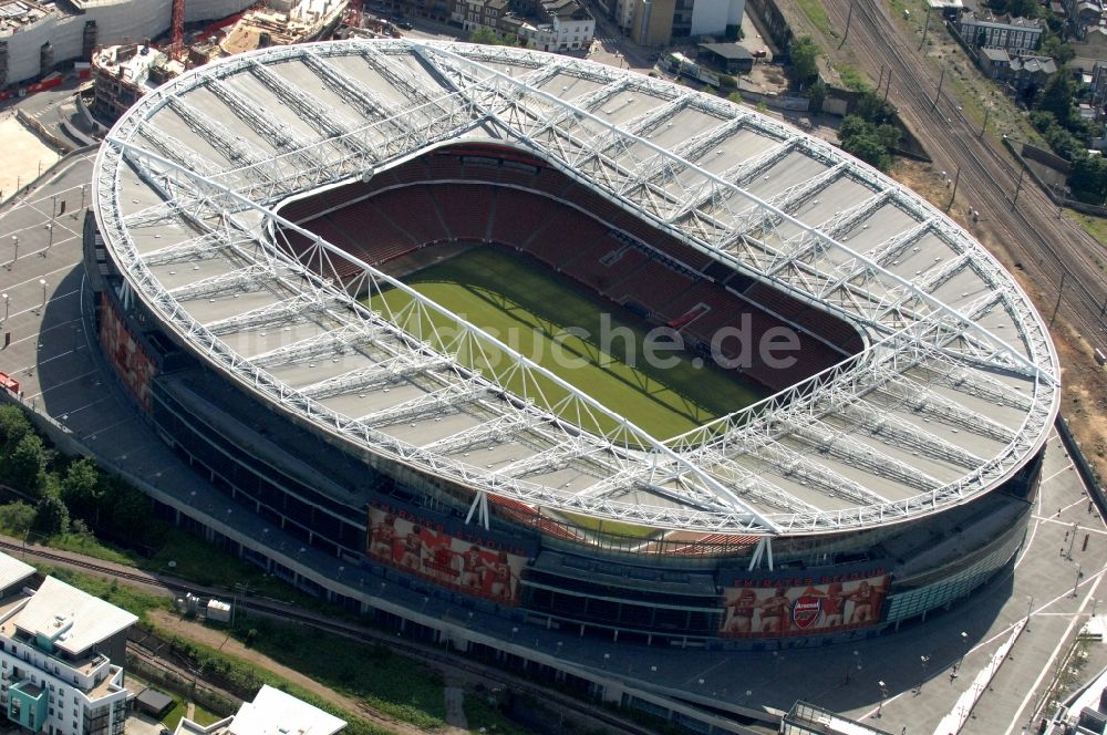 Luftbild London - Sportstätten-Gelände der Arena des Stadion Emirates Stadium in London in England, Vereinigtes Königreich
