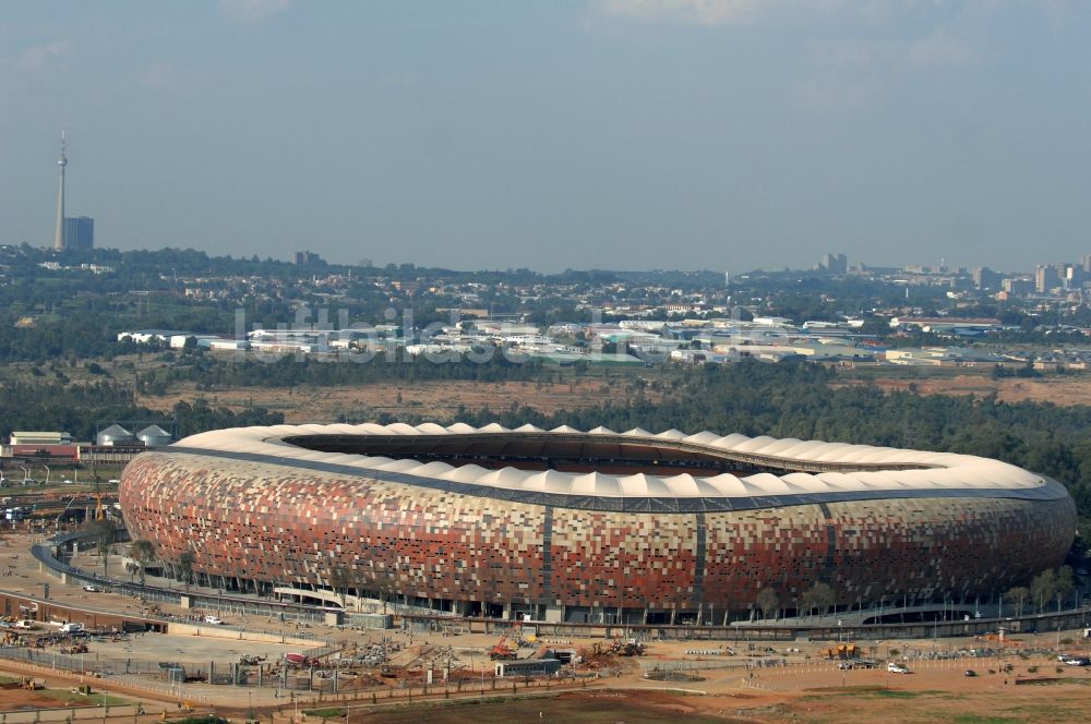 Luftbild Johannesburg - Sportstätten-Gelände der Arena des Stadion FNB Stadium Soccer an der City Soccer City Ave im Ortsteil Nasrec in Johannesburg South in Gauteng, Südafrika