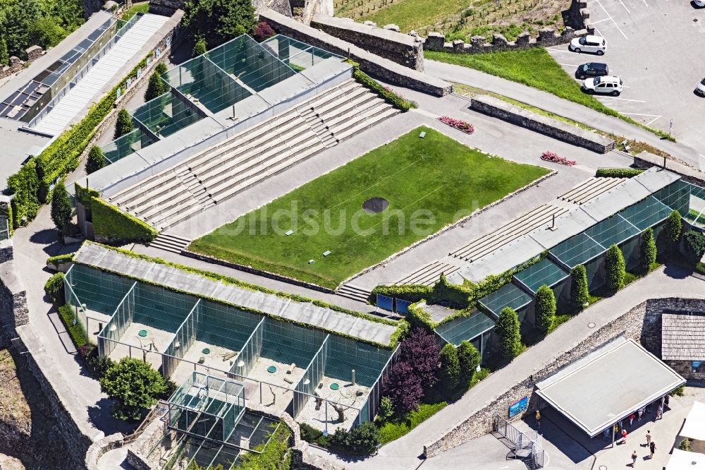 Gratschach aus der Vogelperspektive: Sportstätten-Gelände der Arena des Stadion in Gratschach in Kärnten, Österreich